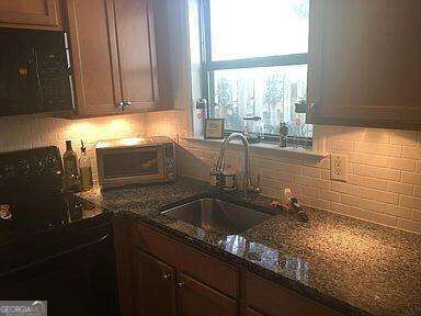 1689 Briarcliff Road Ne # 4 Property Photo 5