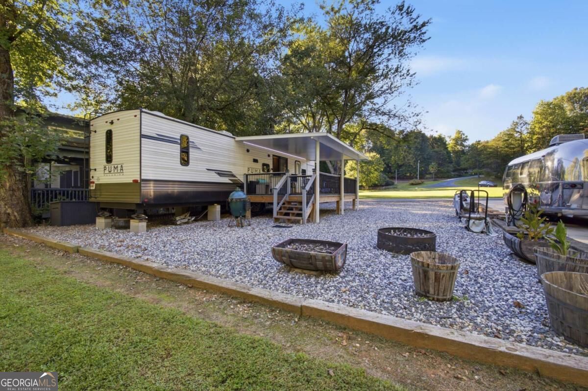 216 Big Rock Road Property Photo 1