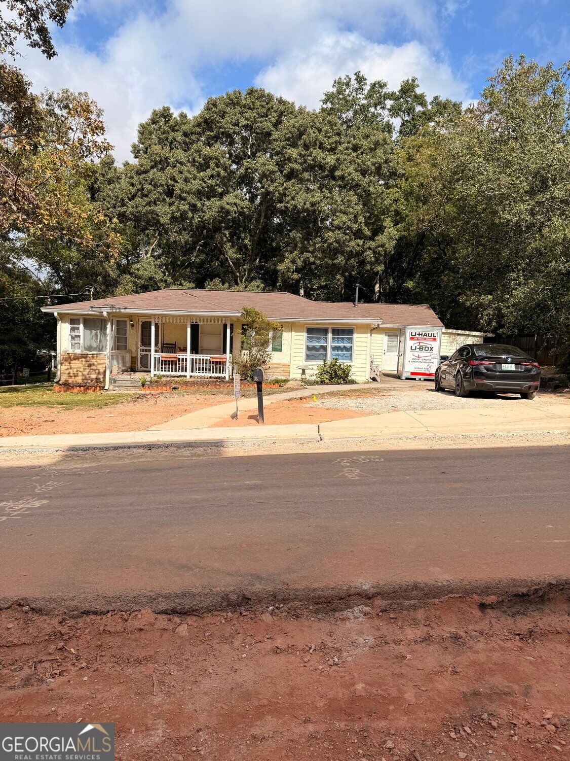 2481 Sanjo Street Property Photo 1