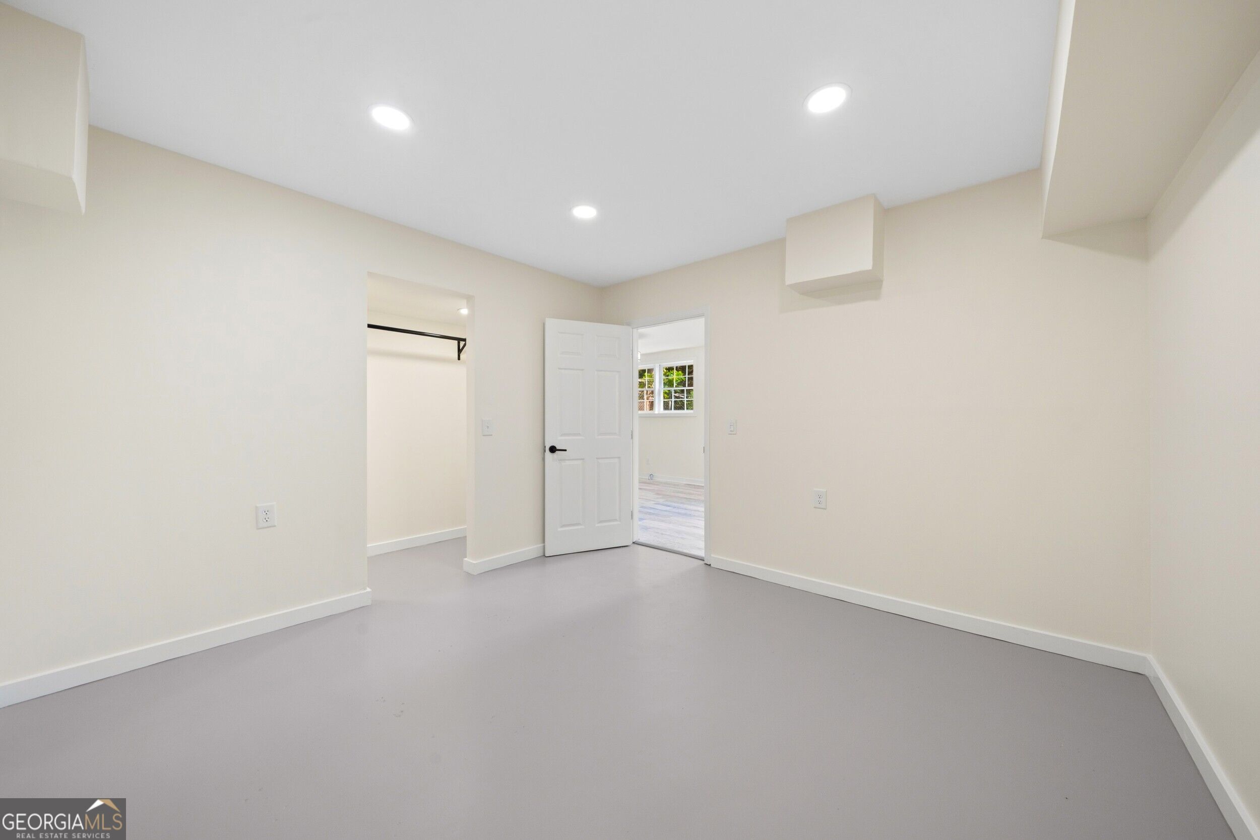 1415 Driftwood Court Property Photo 32