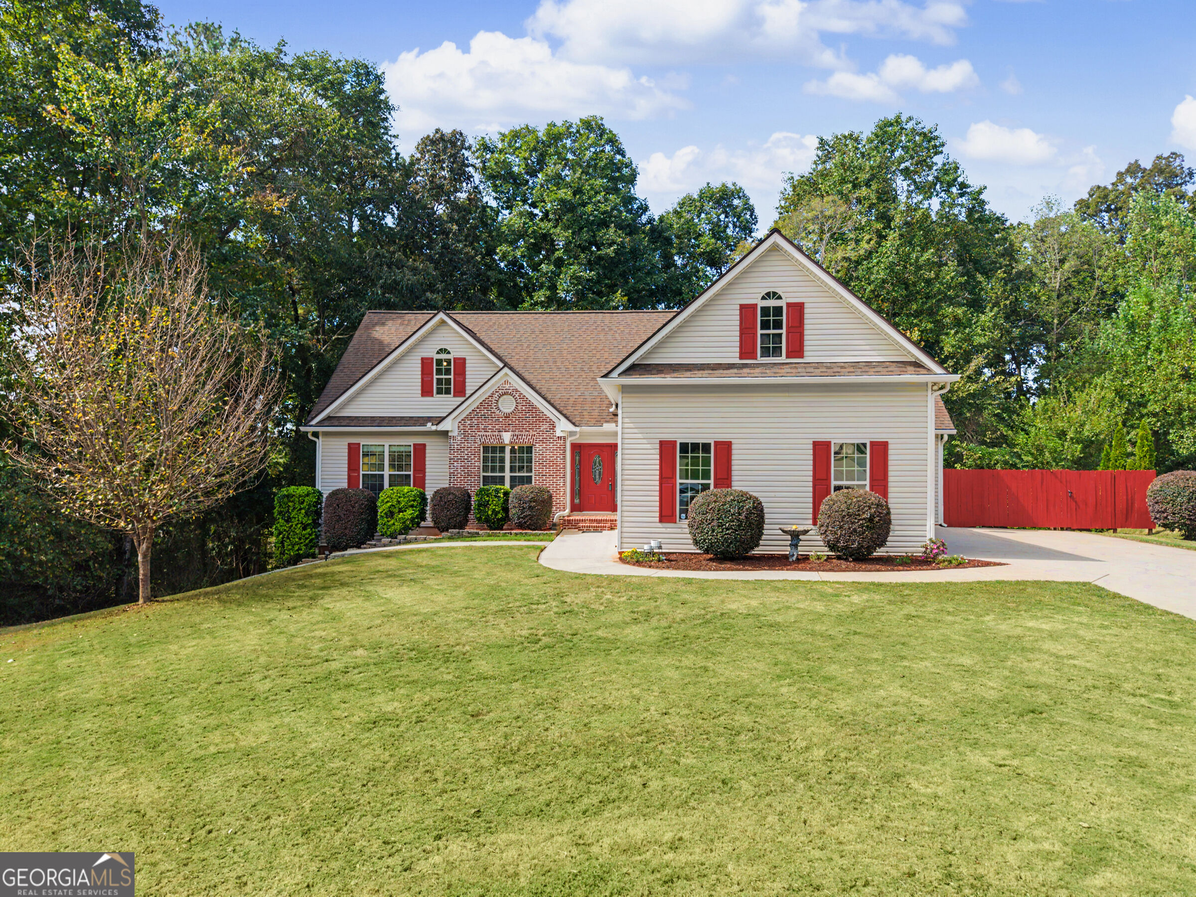 554 Jefferson Walk Circle Property Photo 1