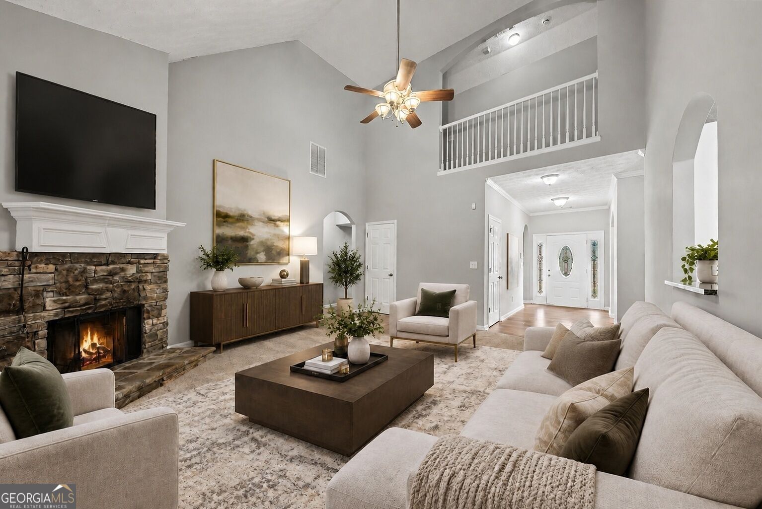 554 Jefferson Walk Circle Property Photo 3
