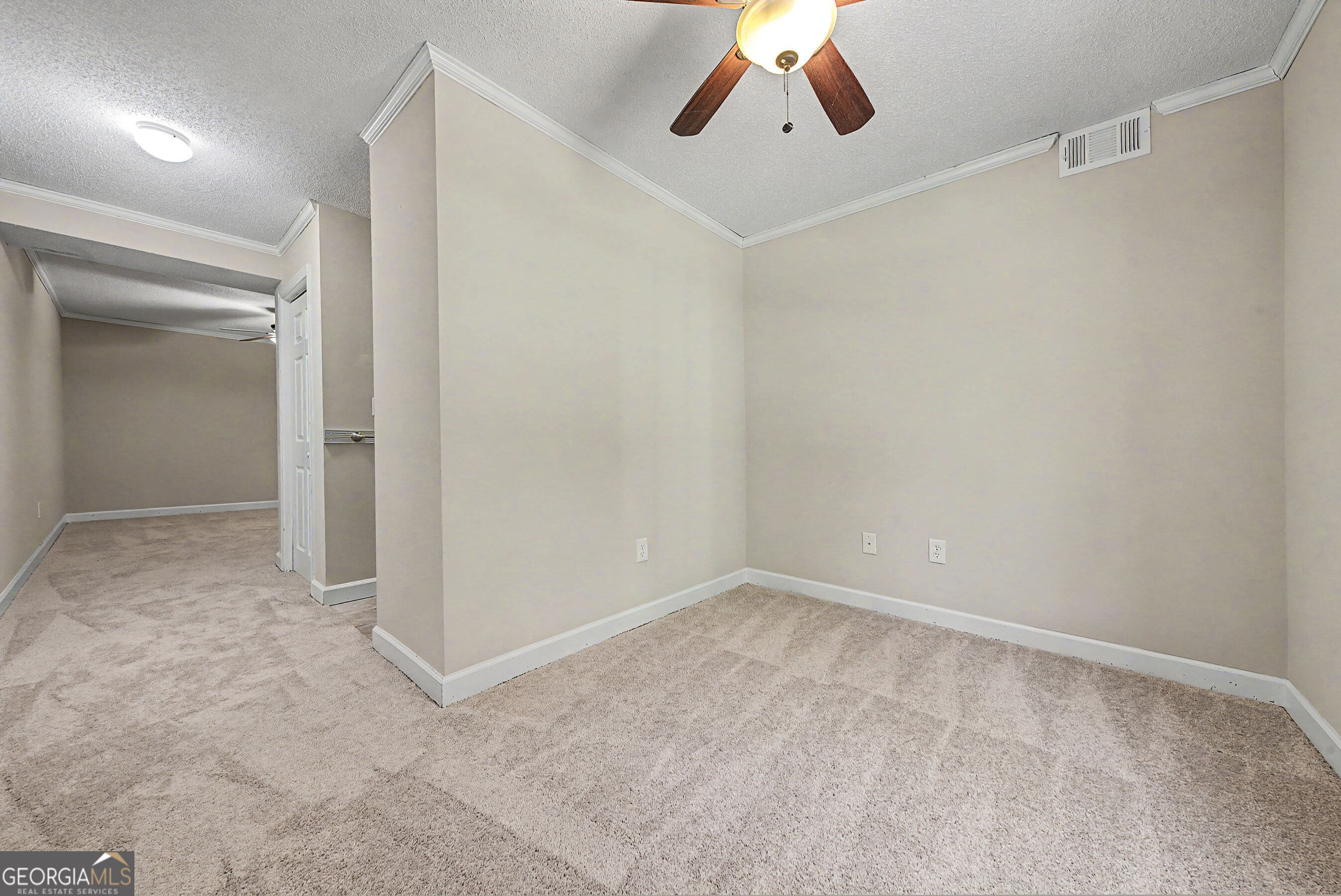 554 Jefferson Walk Circle Property Photo 32