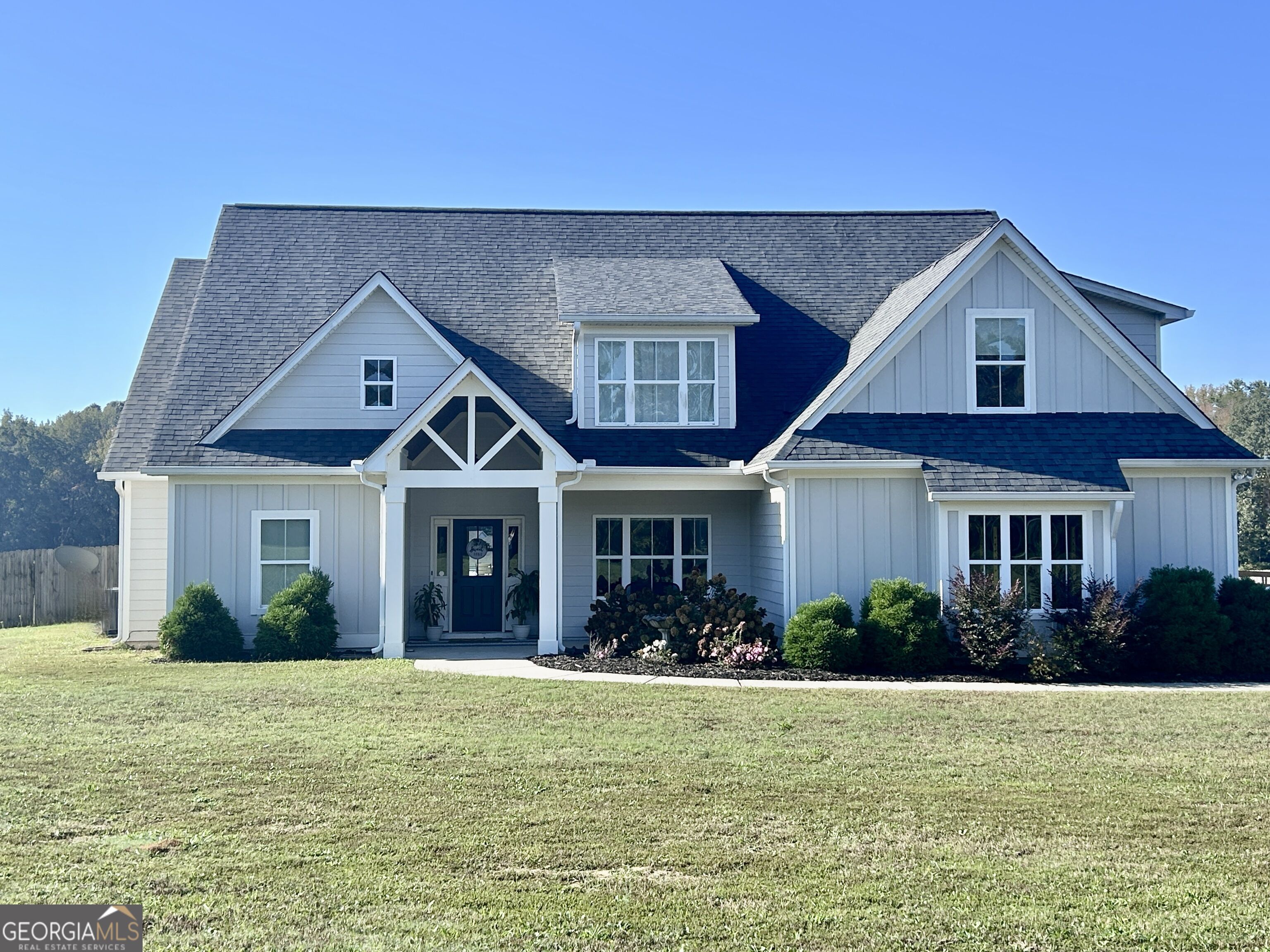 1072 Gray Girls Road Property Photo 1
