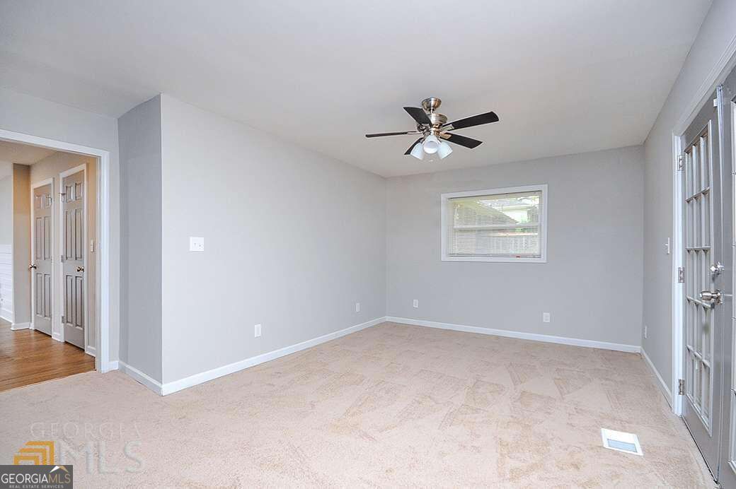 1877 Glenmar Drive Property Photo 9