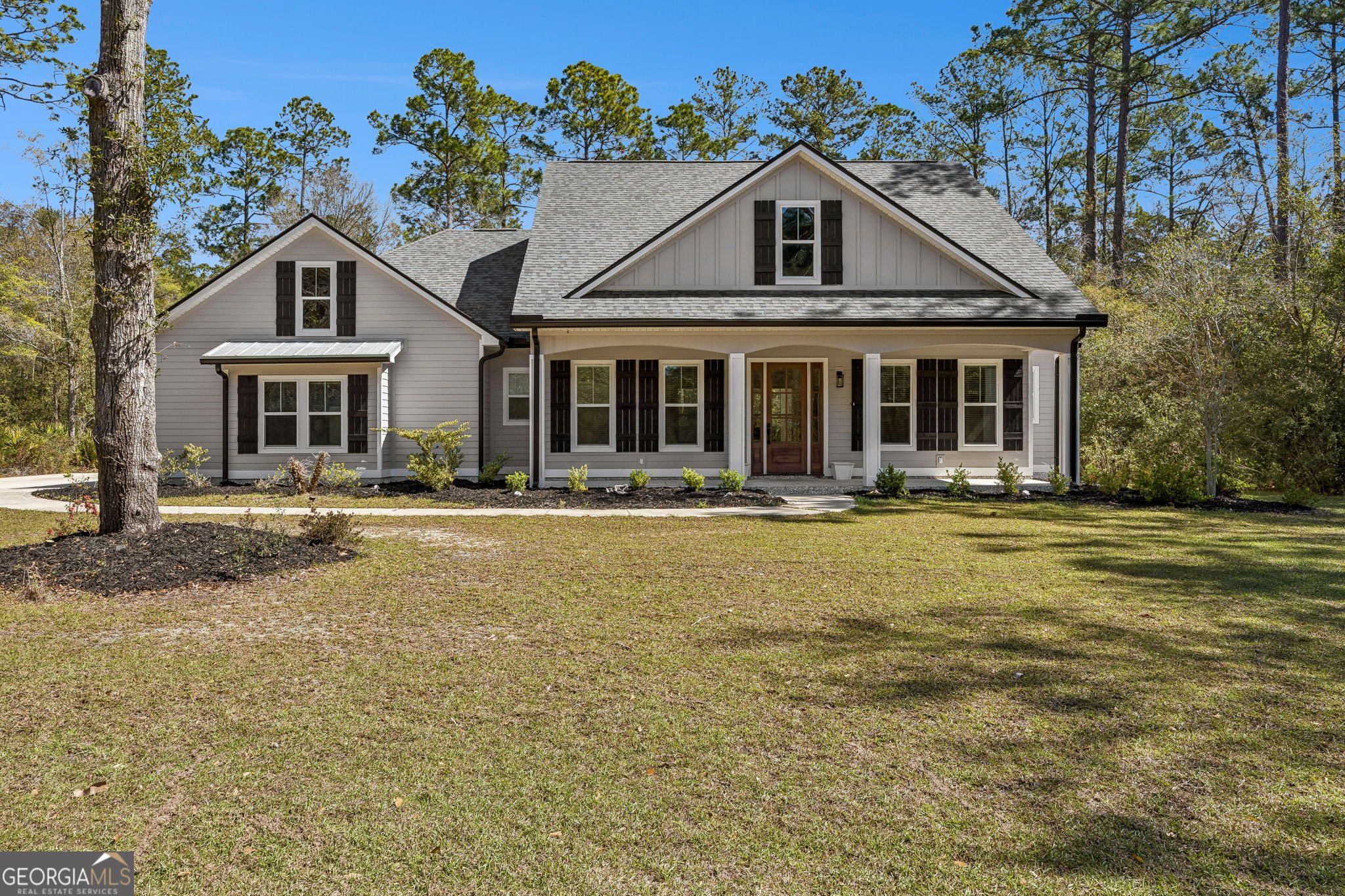 105 Sunset Drive Property Photo 1