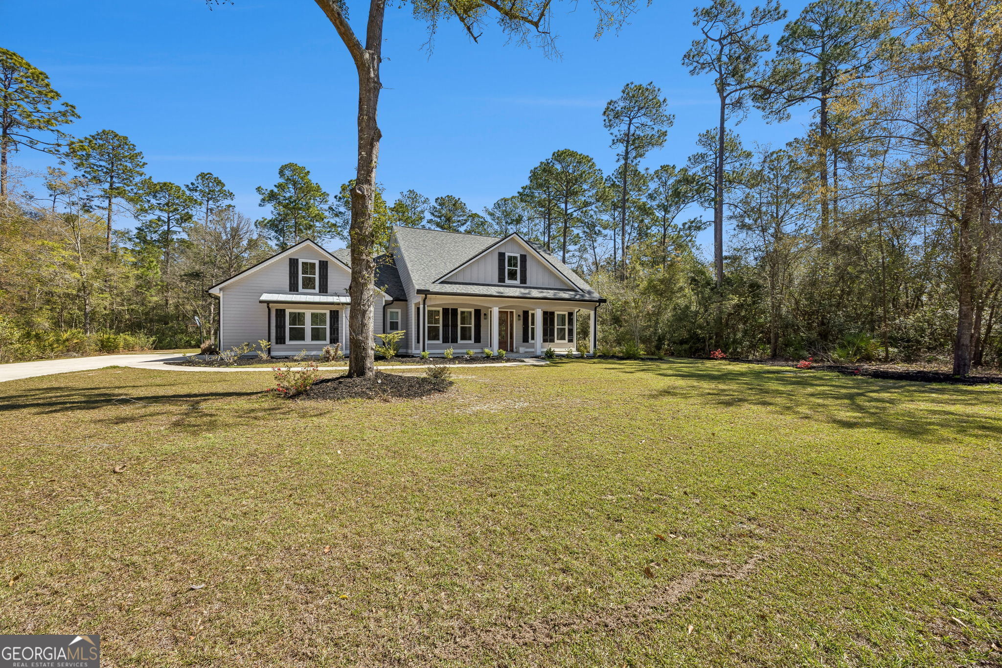 105 Sunset Drive Property Photo 4