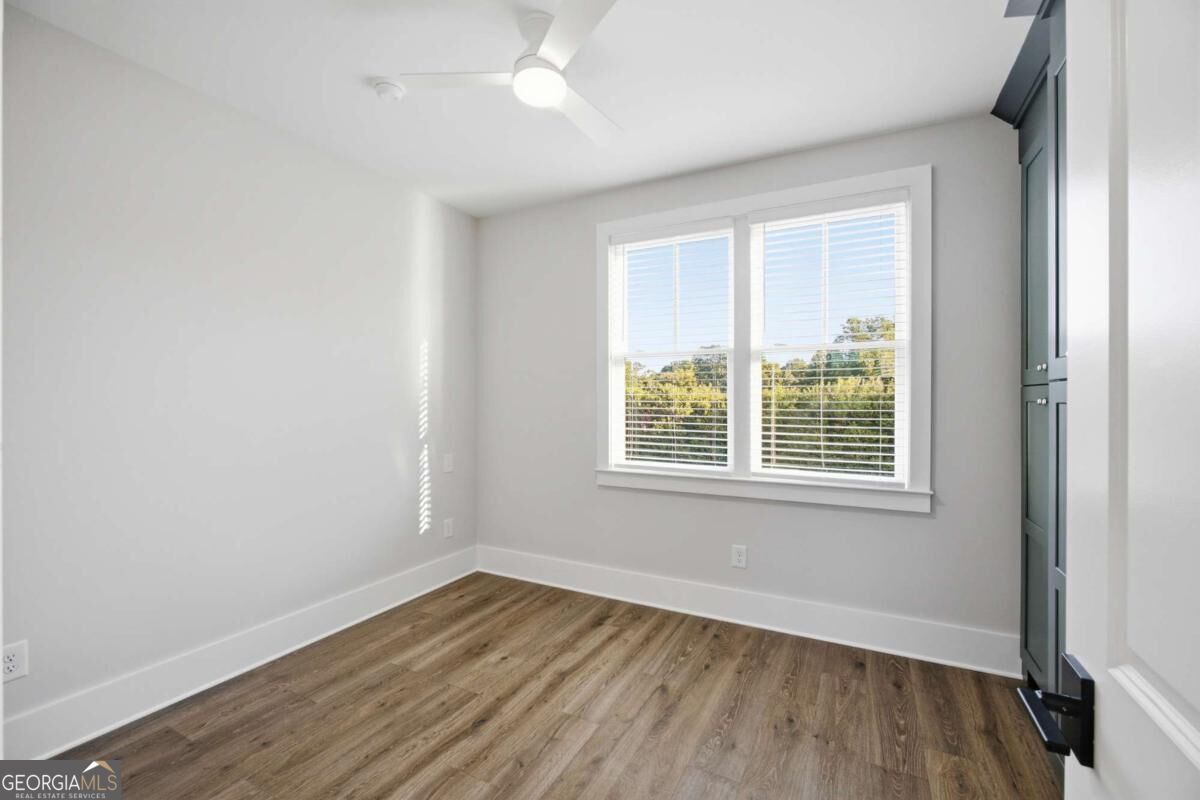 184 W Jarrard Street Unit 3 Property Photo 5