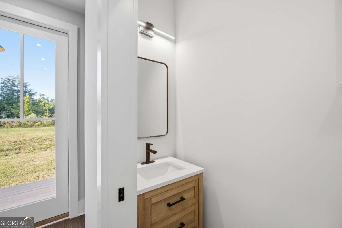 184 W Jarrard Street Unit 3 Property Photo 15