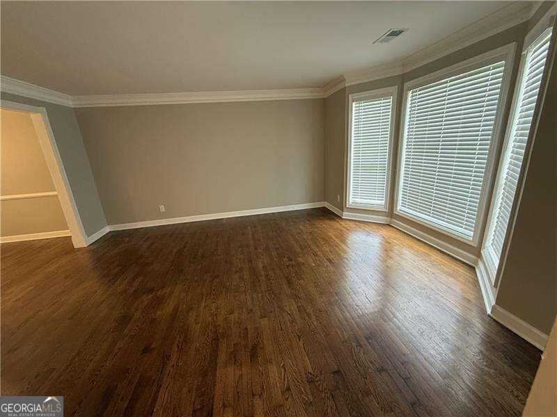944 Crossing Rock Drive Property Photo 5