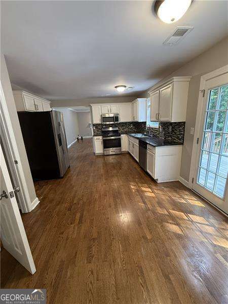 944 Crossing Rock Drive Property Photo 7