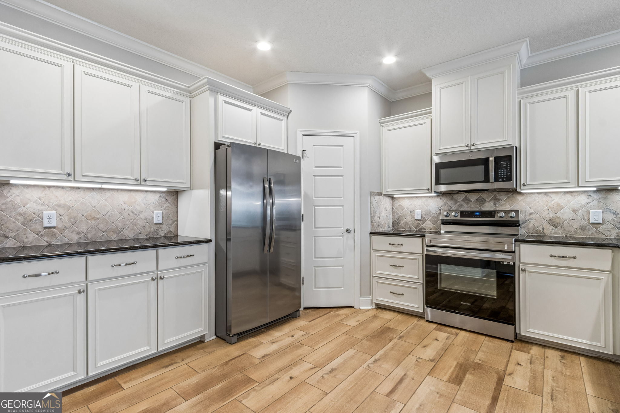 627 Eagle Boulevard Property Photo 18