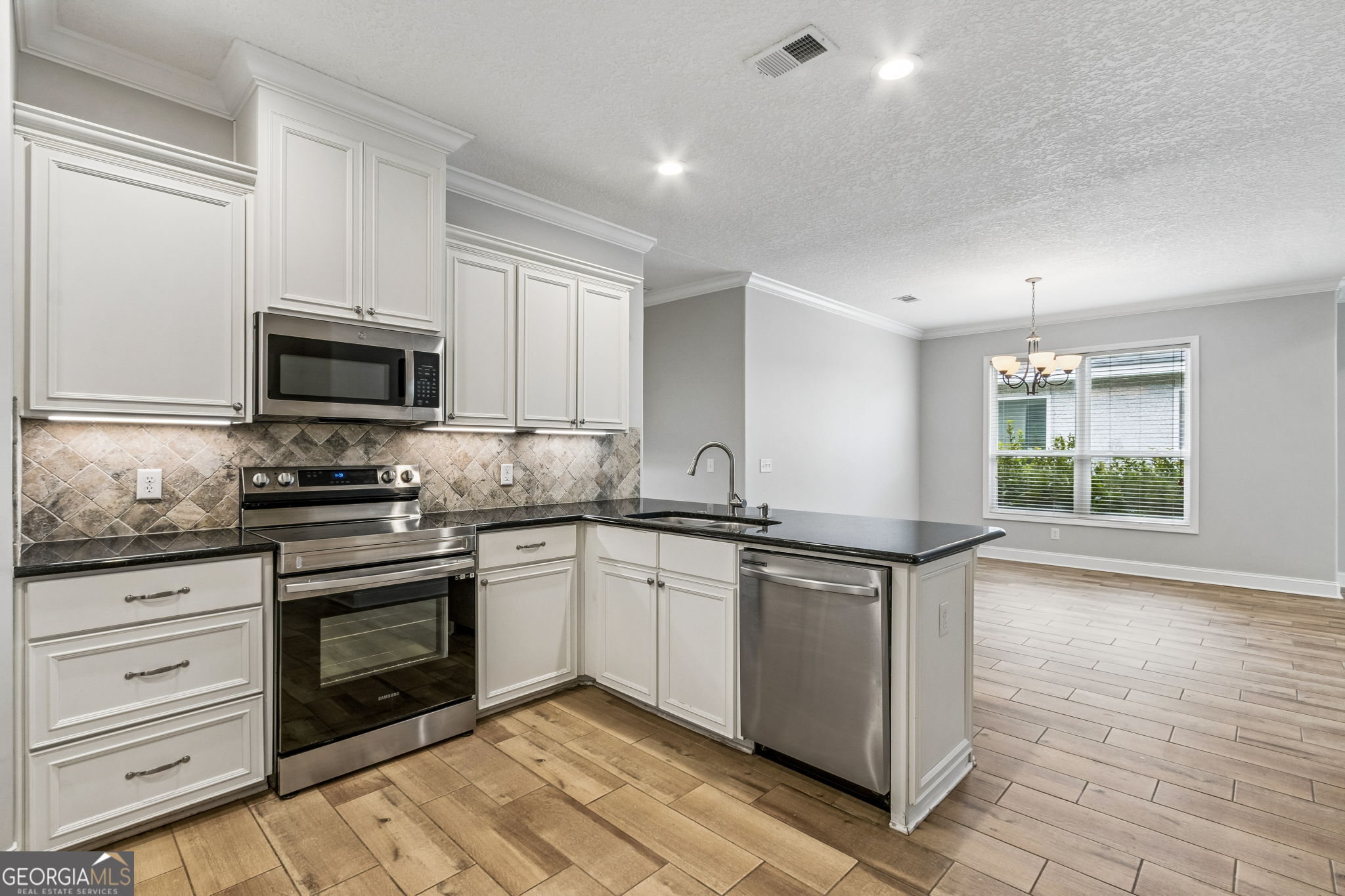 627 Eagle Boulevard Property Photo 19