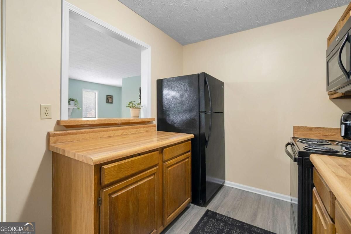 5077 Woodridge Way Property Photo 16