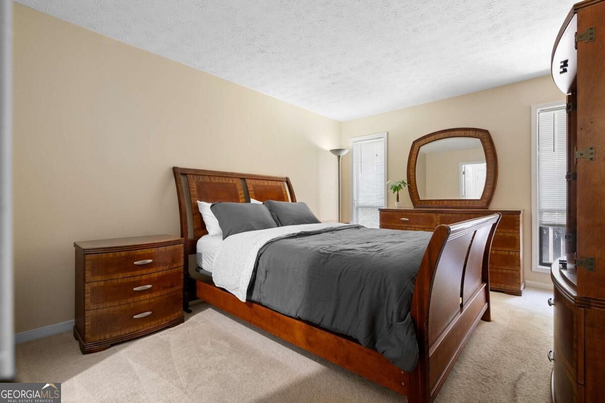 5077 Woodridge Way Property Photo 17