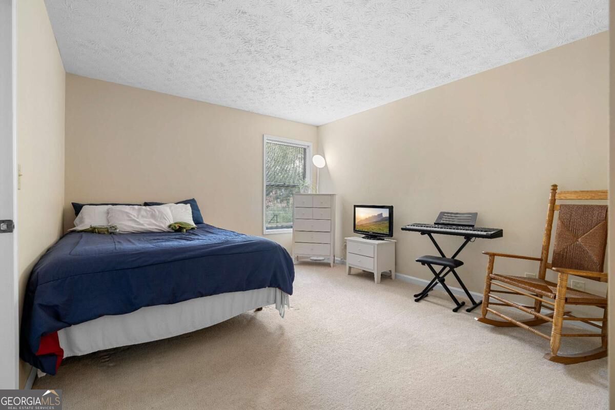 5077 Woodridge Way Property Photo 22