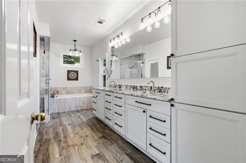 2614 Chadwick Road Property Photo 35