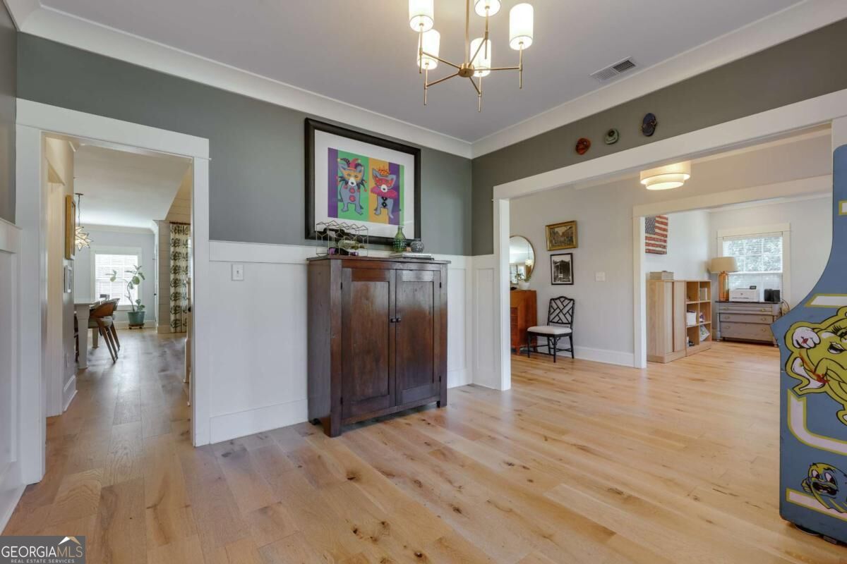 1554 Morningside Way Property Photo 9