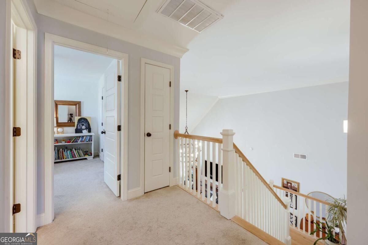 1554 Morningside Way Property Photo 37