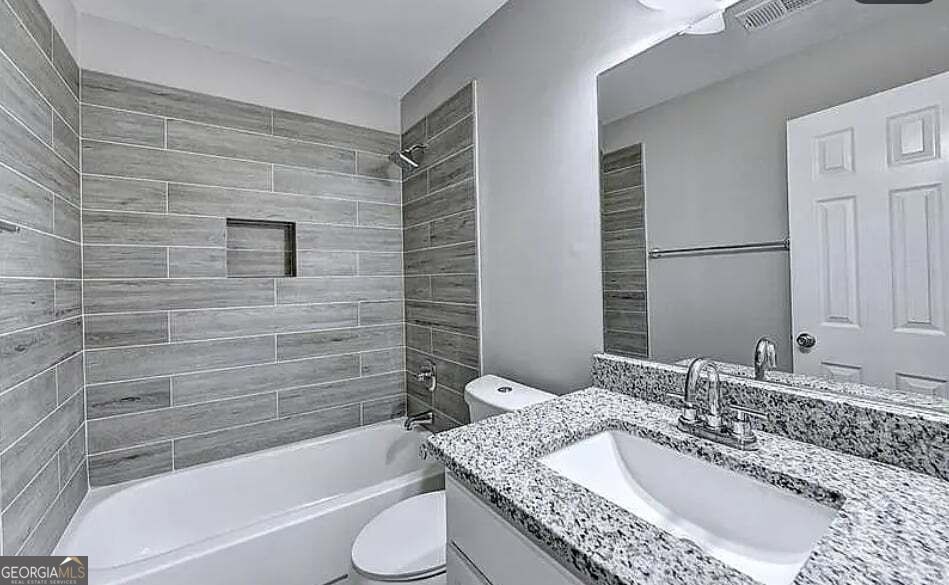 871 Lenox Oaks Circle Ne Property Photo 13