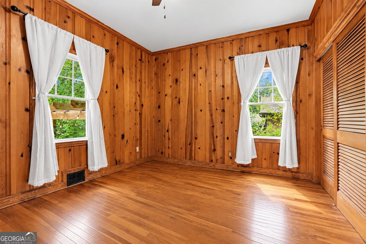 3249 Majestic Circle Property Photo 20