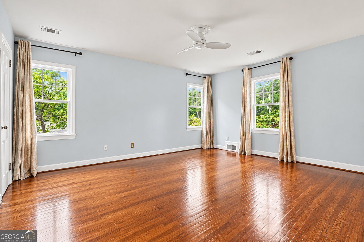 3249 Majestic Circle Property Photo 22