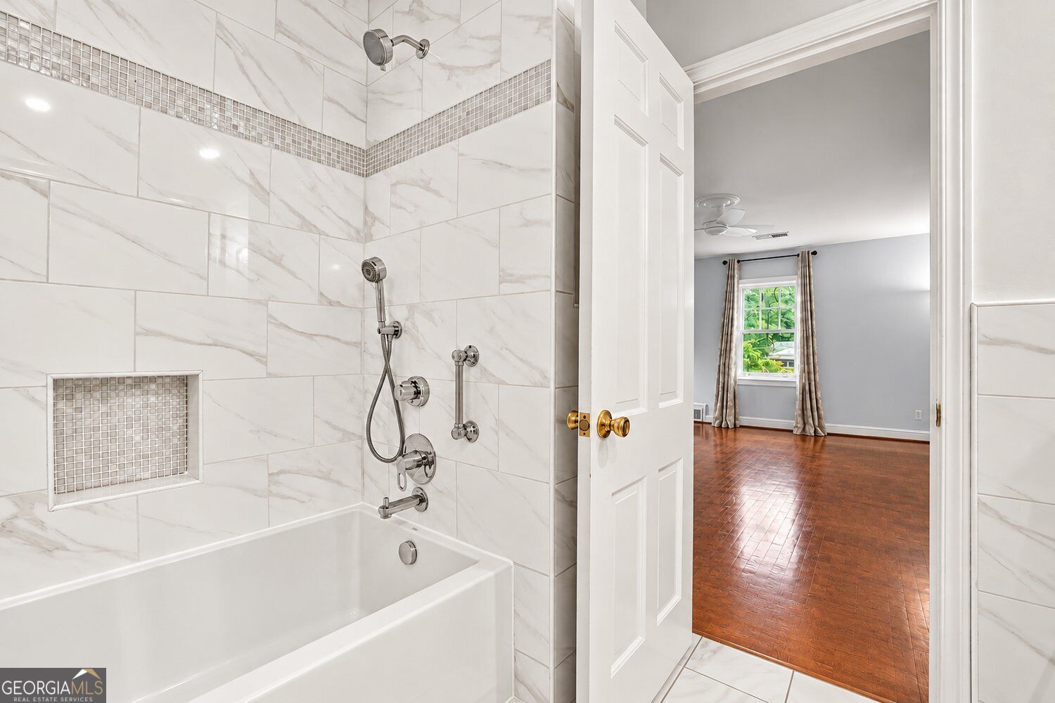 3249 Majestic Circle Property Photo 28
