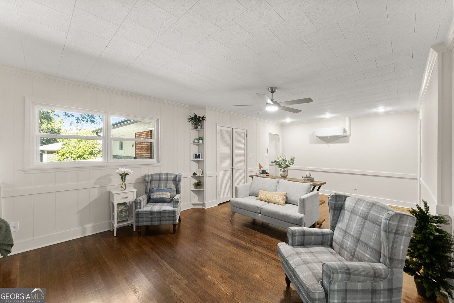 411 Christopher Drive Property Photo 13