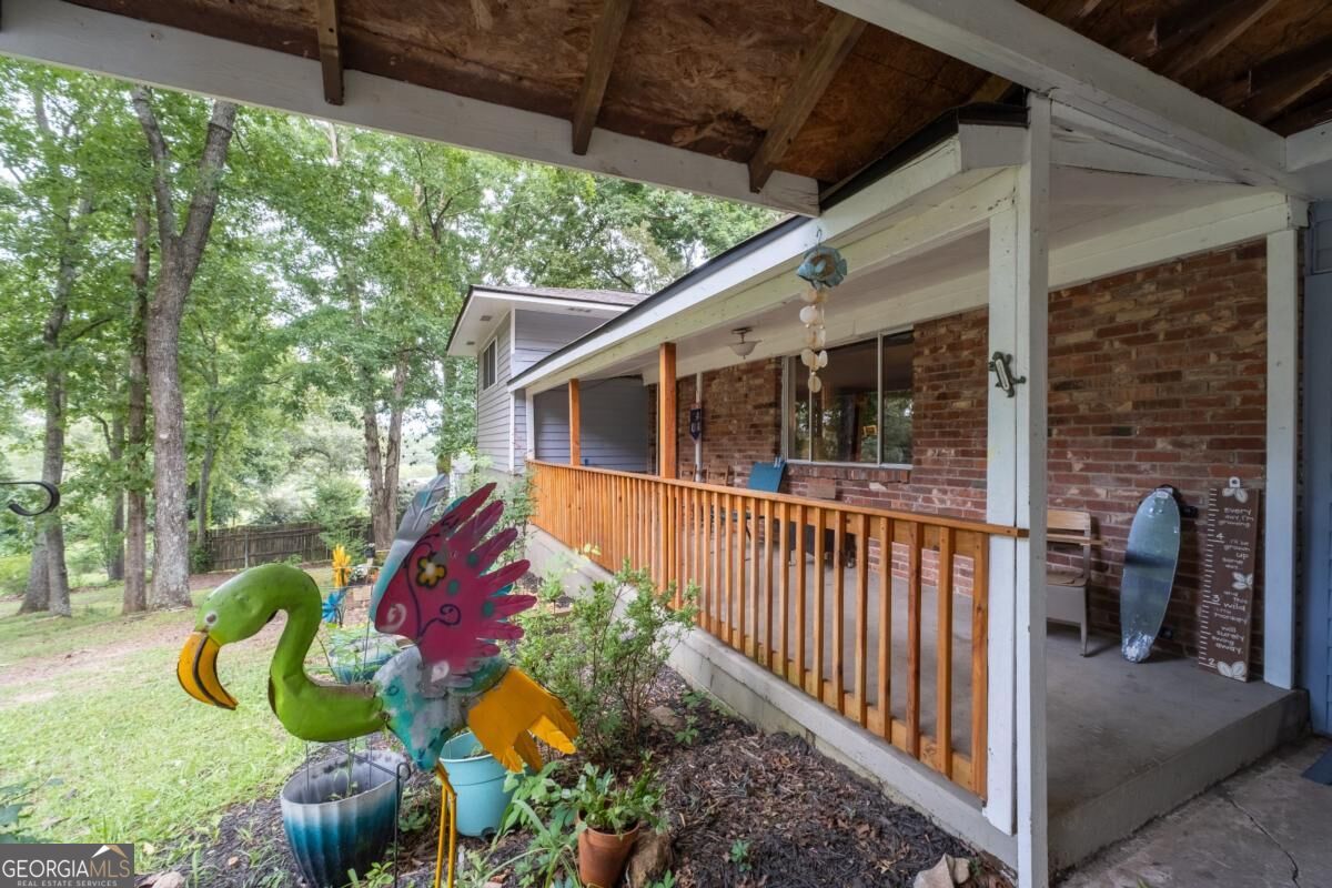 31 Rock Fence Circle Se Property Photo 7