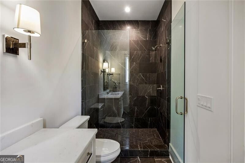 1347 W Wesley Road Nw Property Photo 27