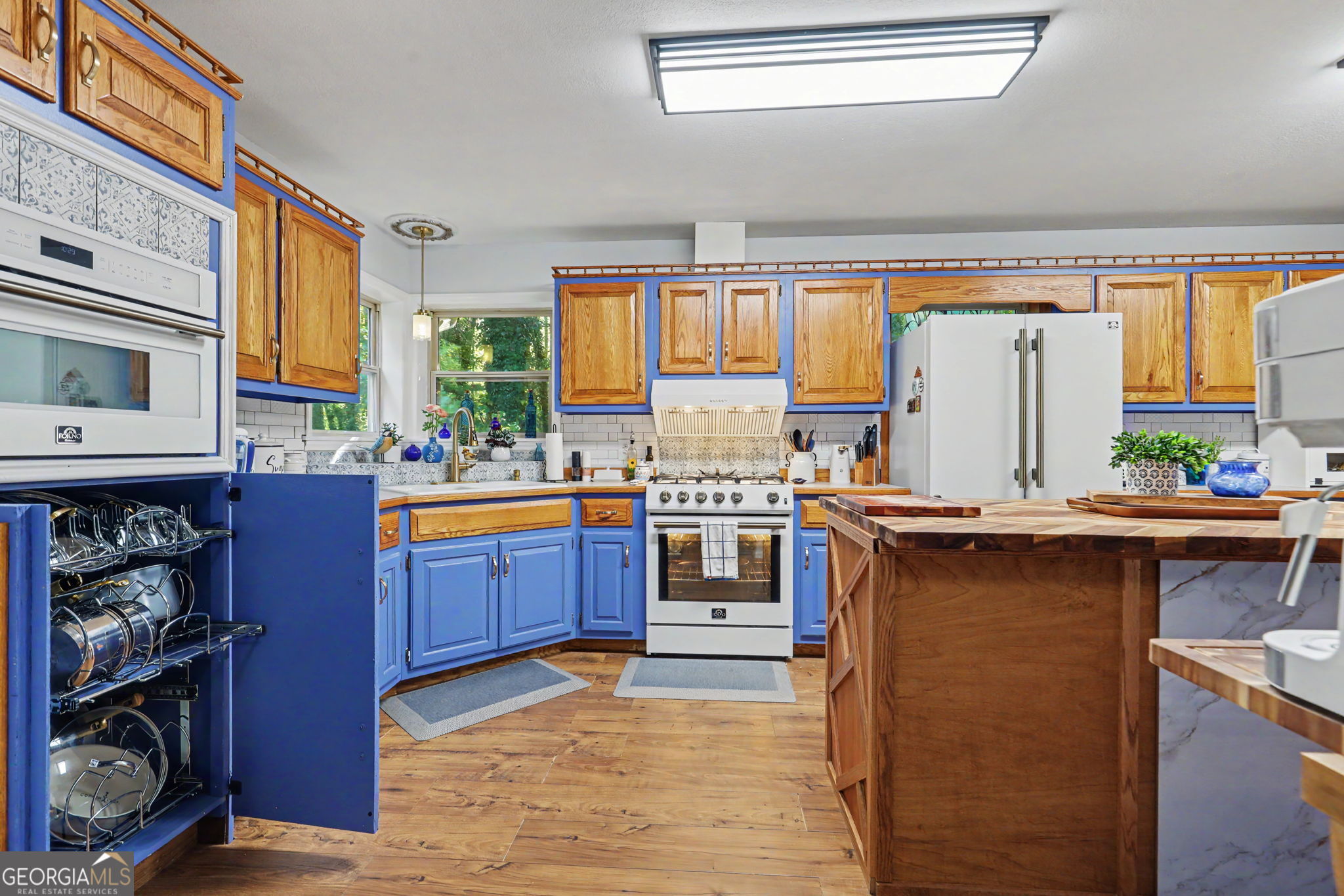 87 Theodore Street Property Photo 12