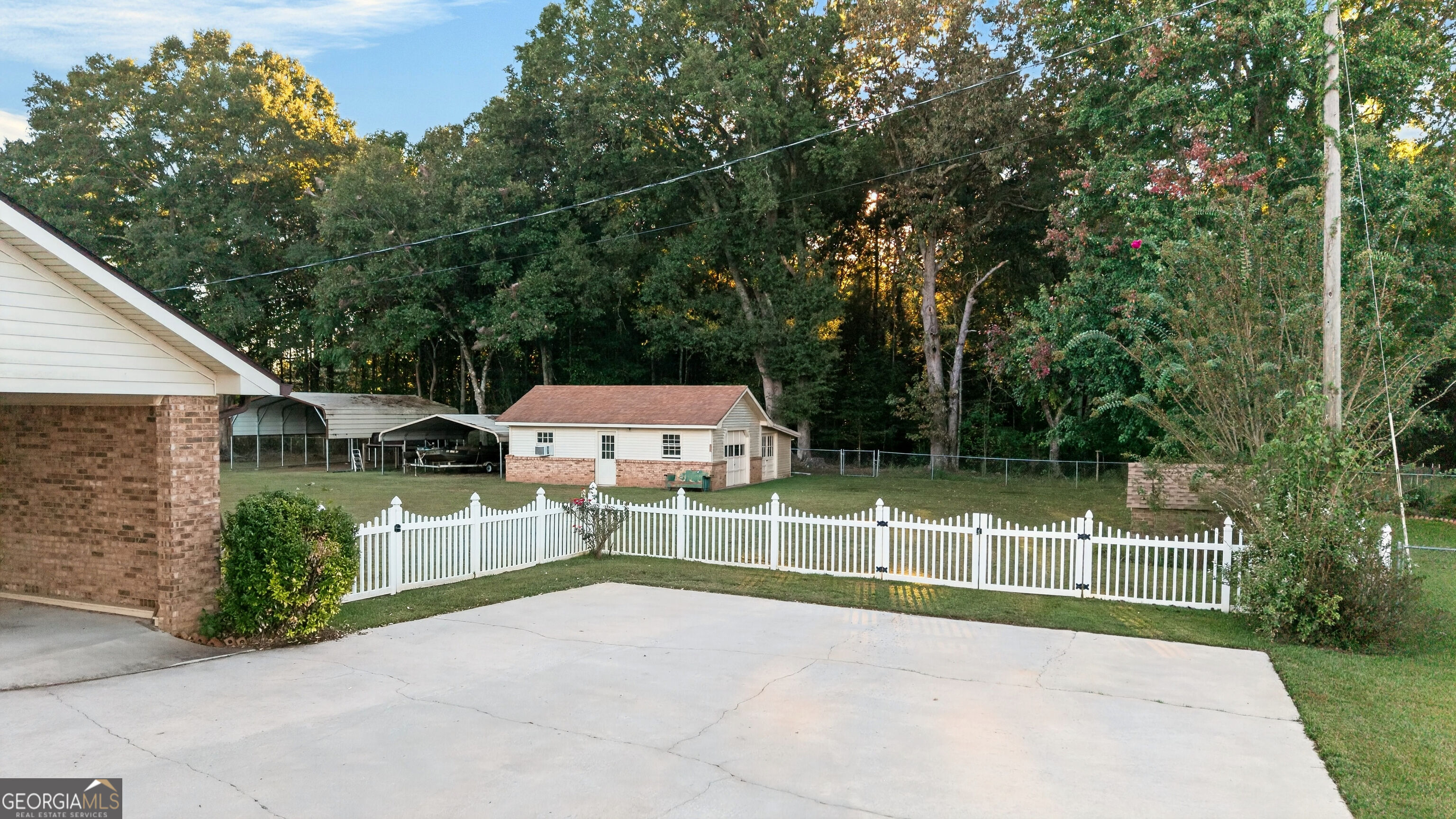 162 Skyview Drive Property Photo 5