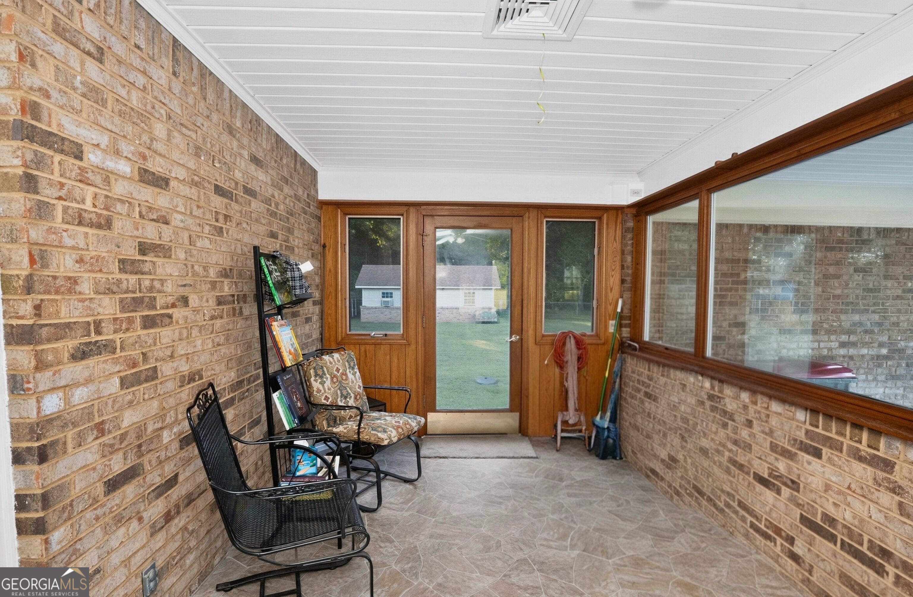 162 Skyview Drive Property Photo 15