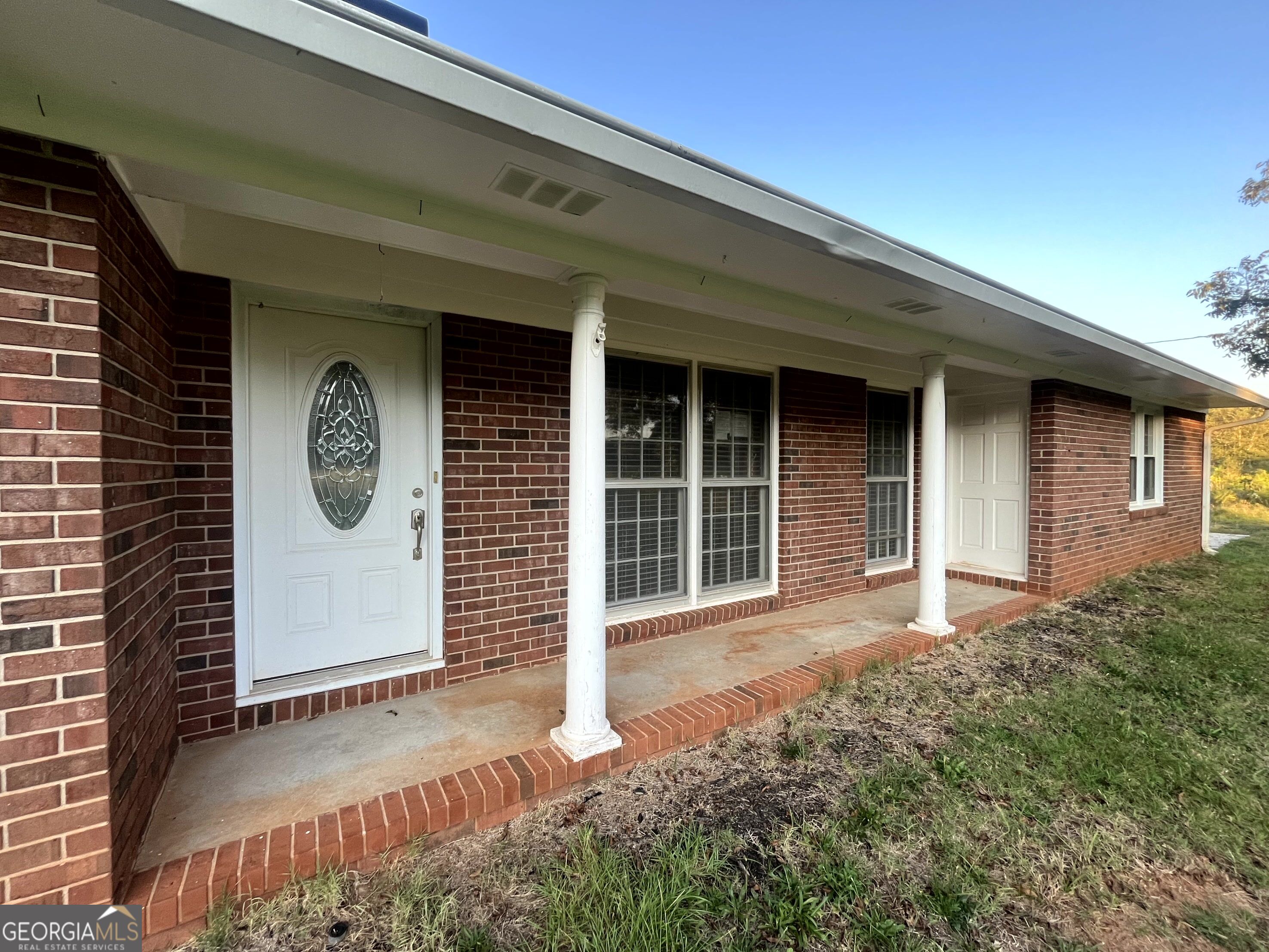 8750 Sandy Cross Road Property Photo 3