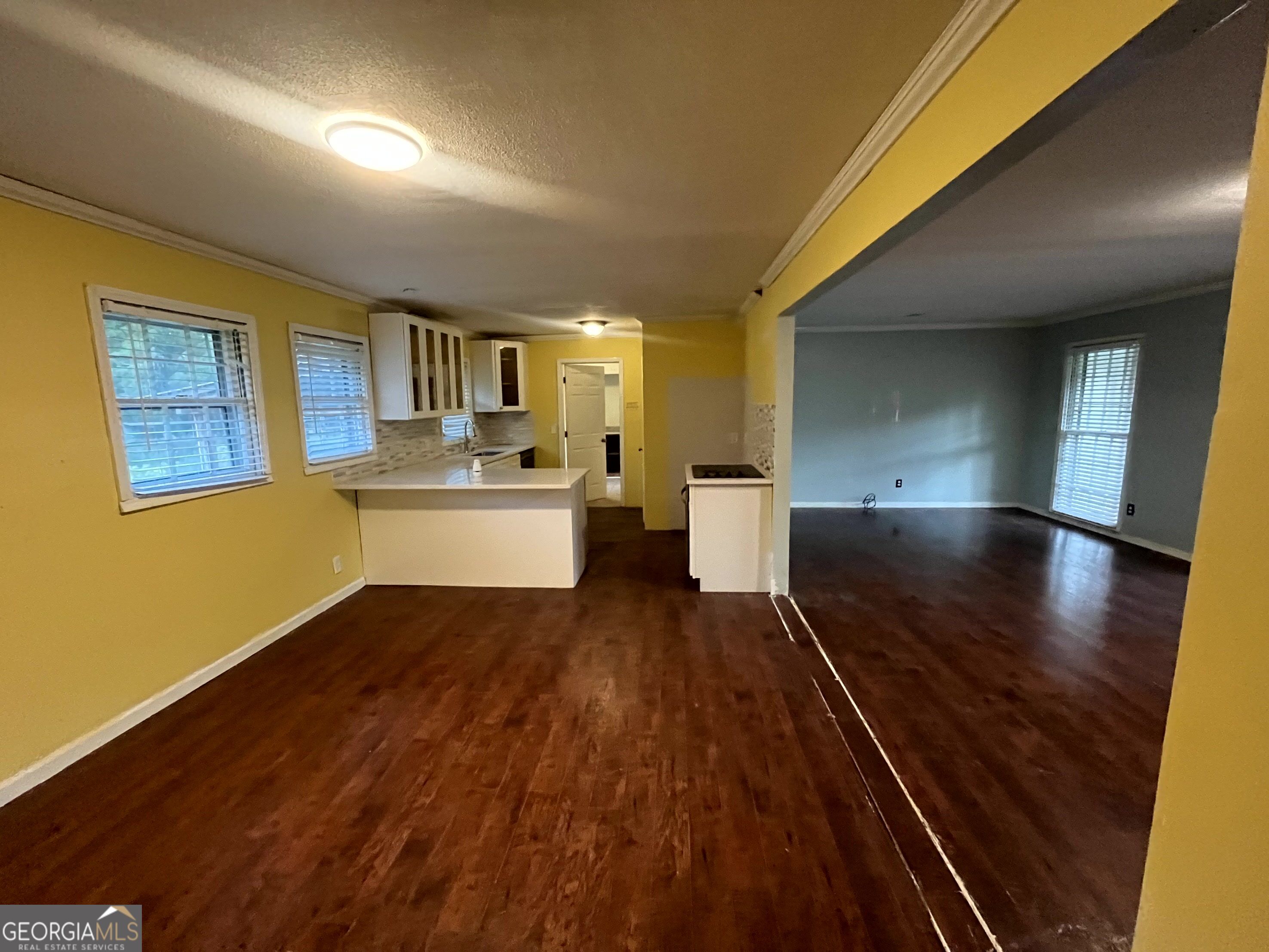 8750 Sandy Cross Road Property Photo 11