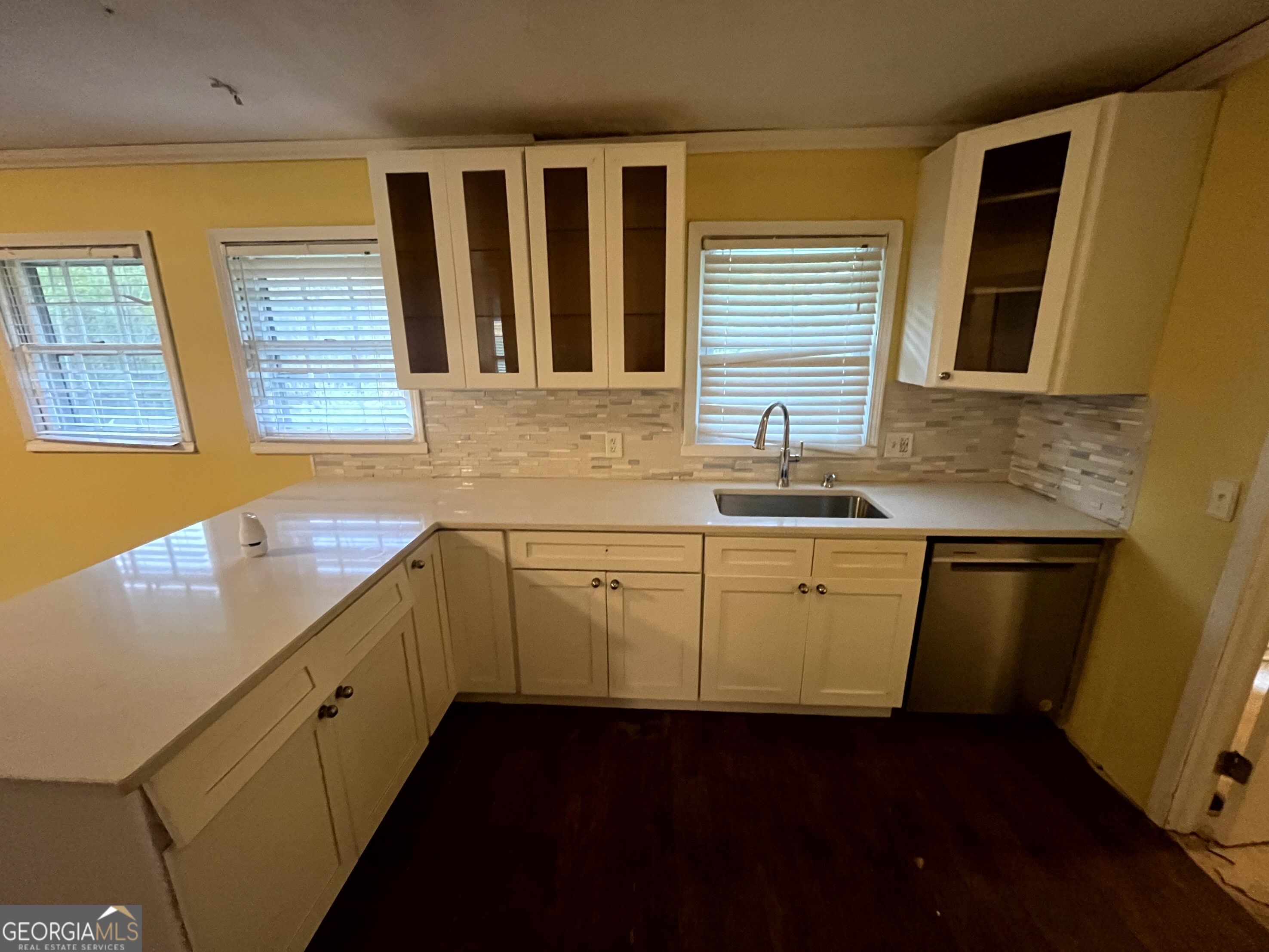 8750 Sandy Cross Road Property Photo 14