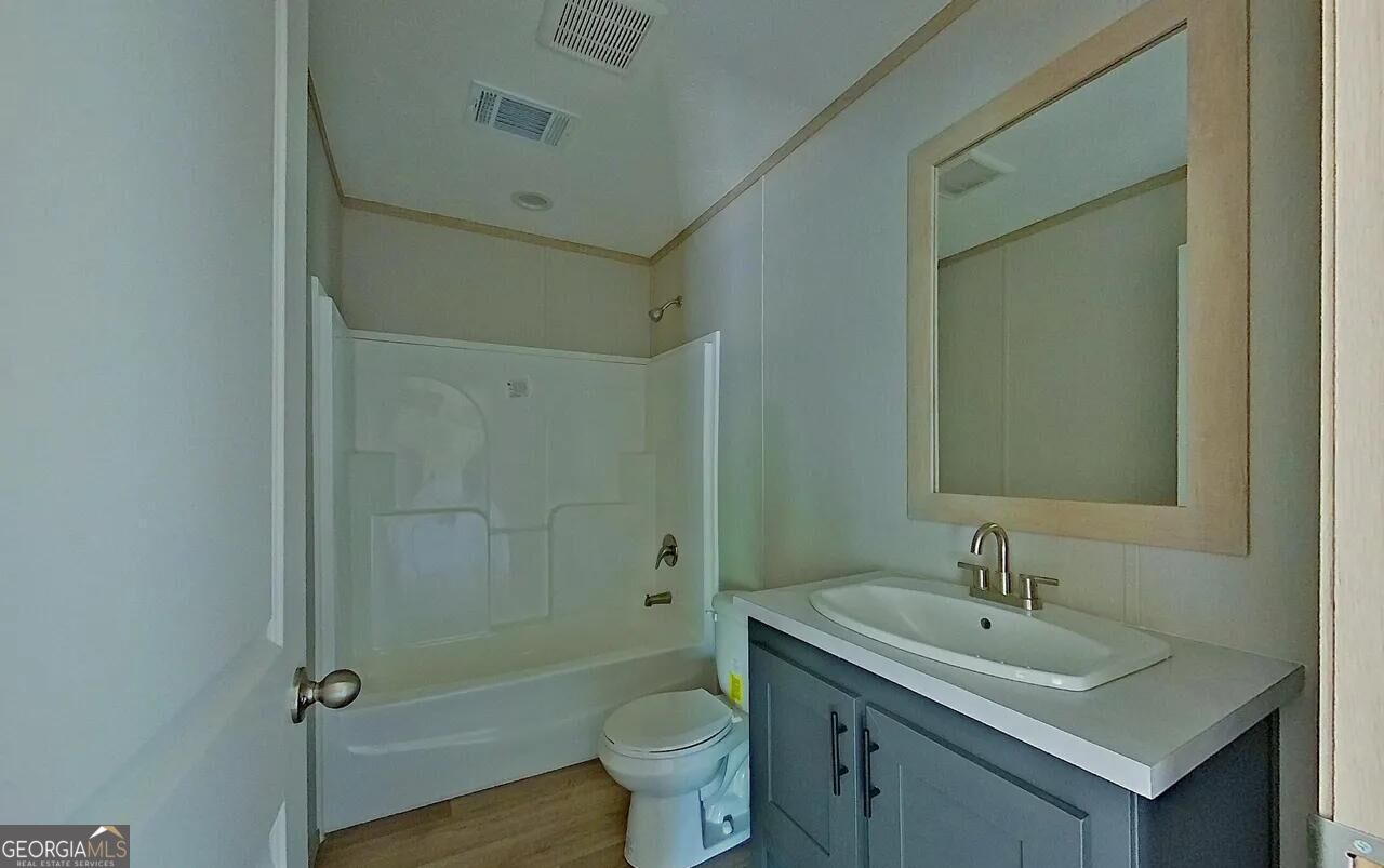 207 Johnny B Street Property Photo 18