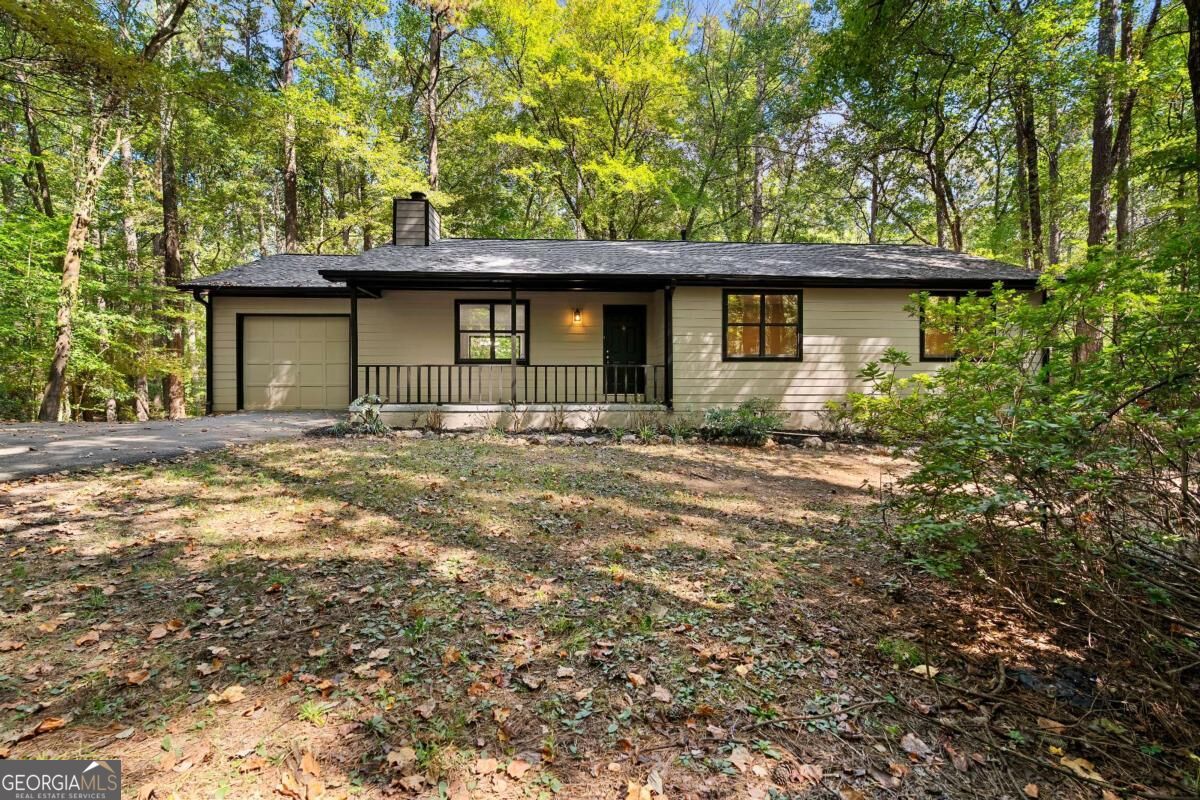 4006 Lake Acworth Drive Nw Property Photo 1