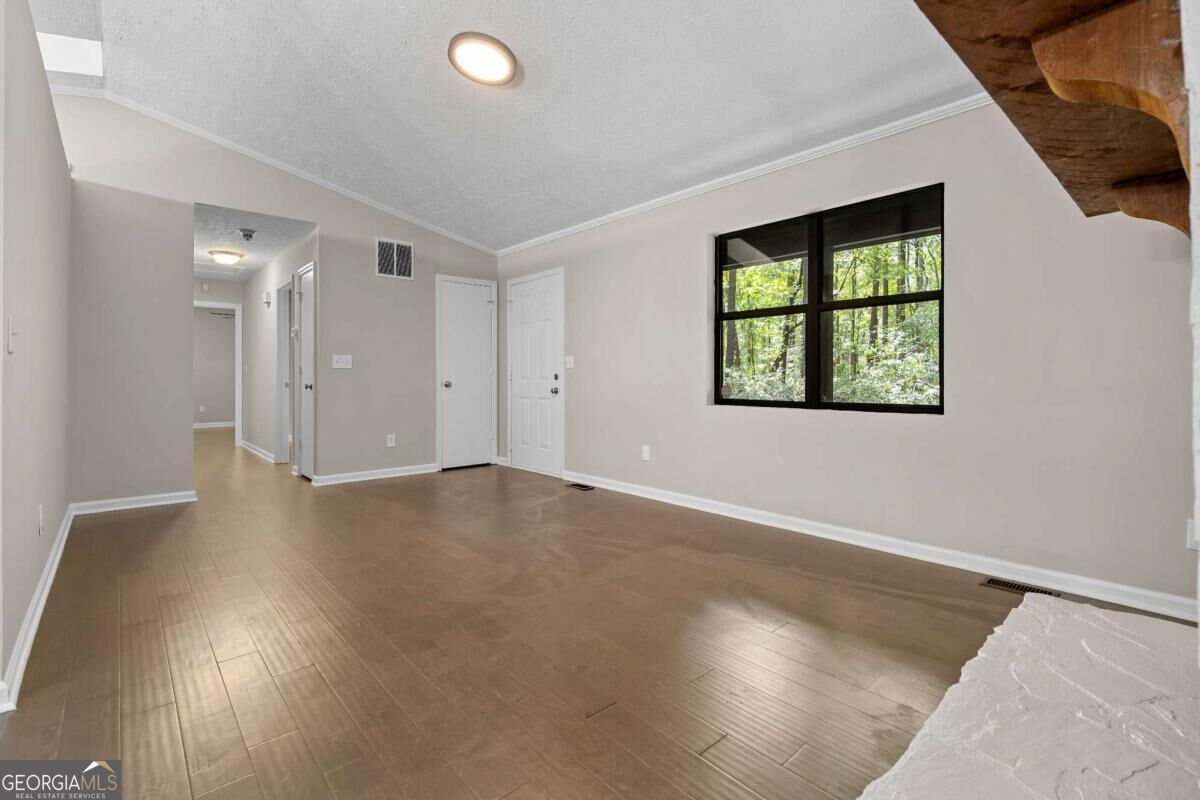 4006 Lake Acworth Drive Nw Property Photo 6