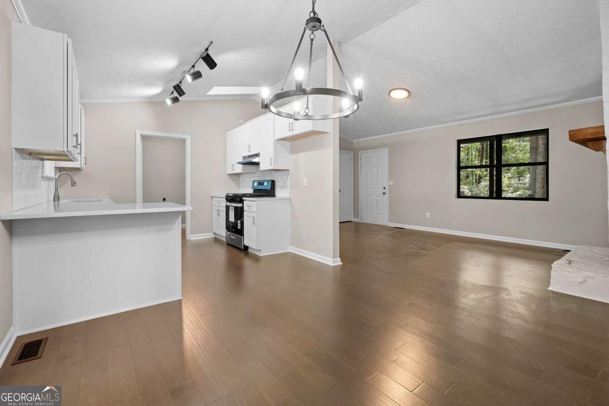 4006 Lake Acworth Drive Nw Property Photo 9