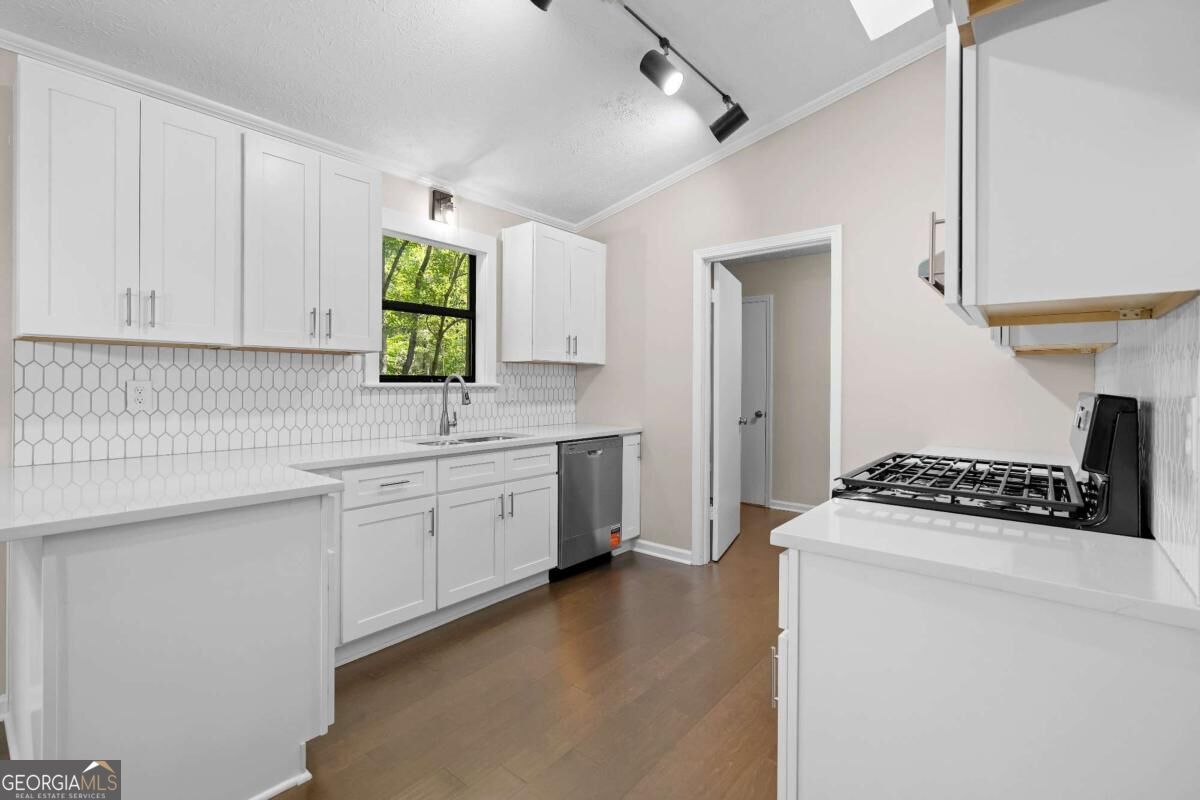 4006 Lake Acworth Drive Nw Property Photo 11