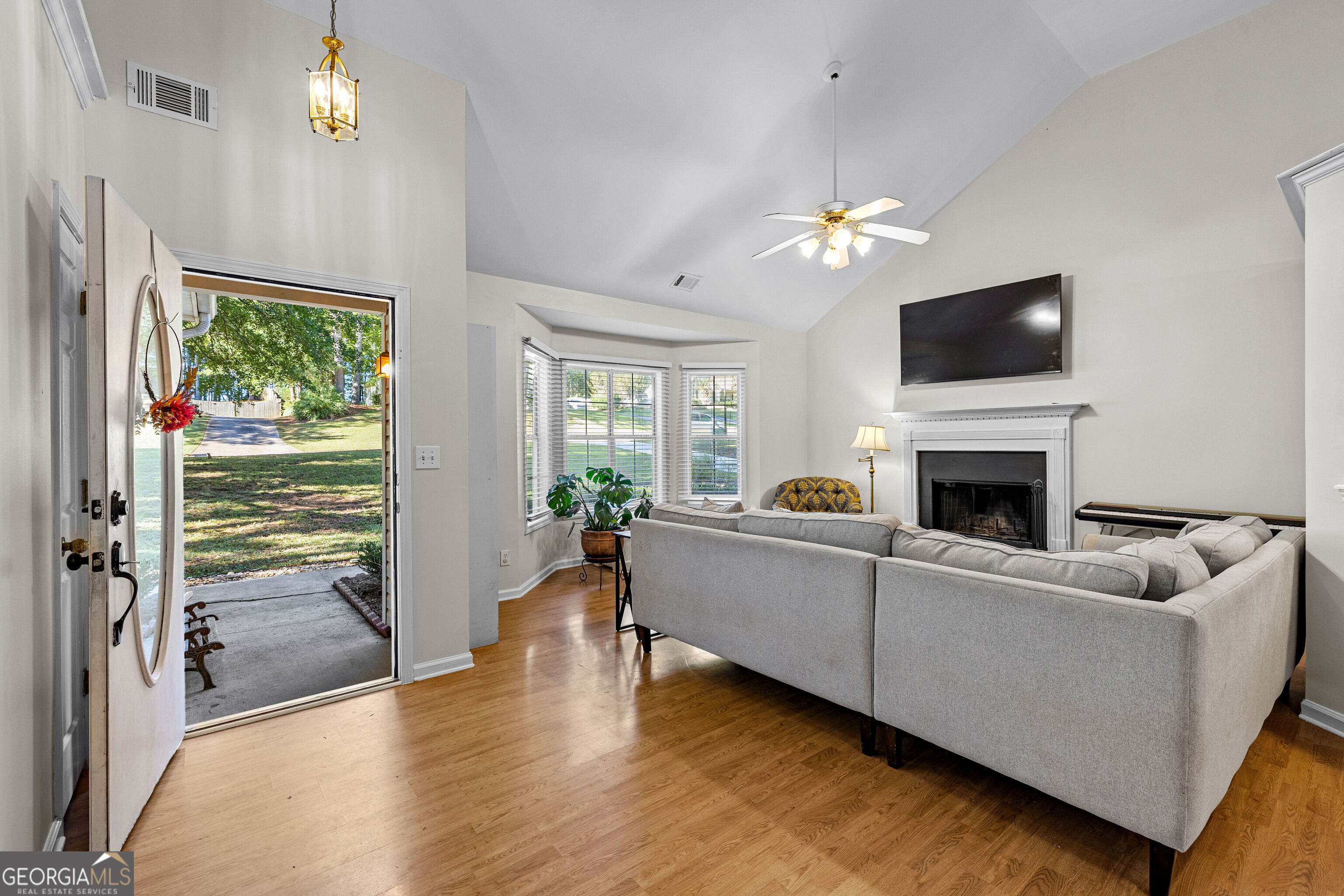 105 Paces Landing Place Property Photo 6