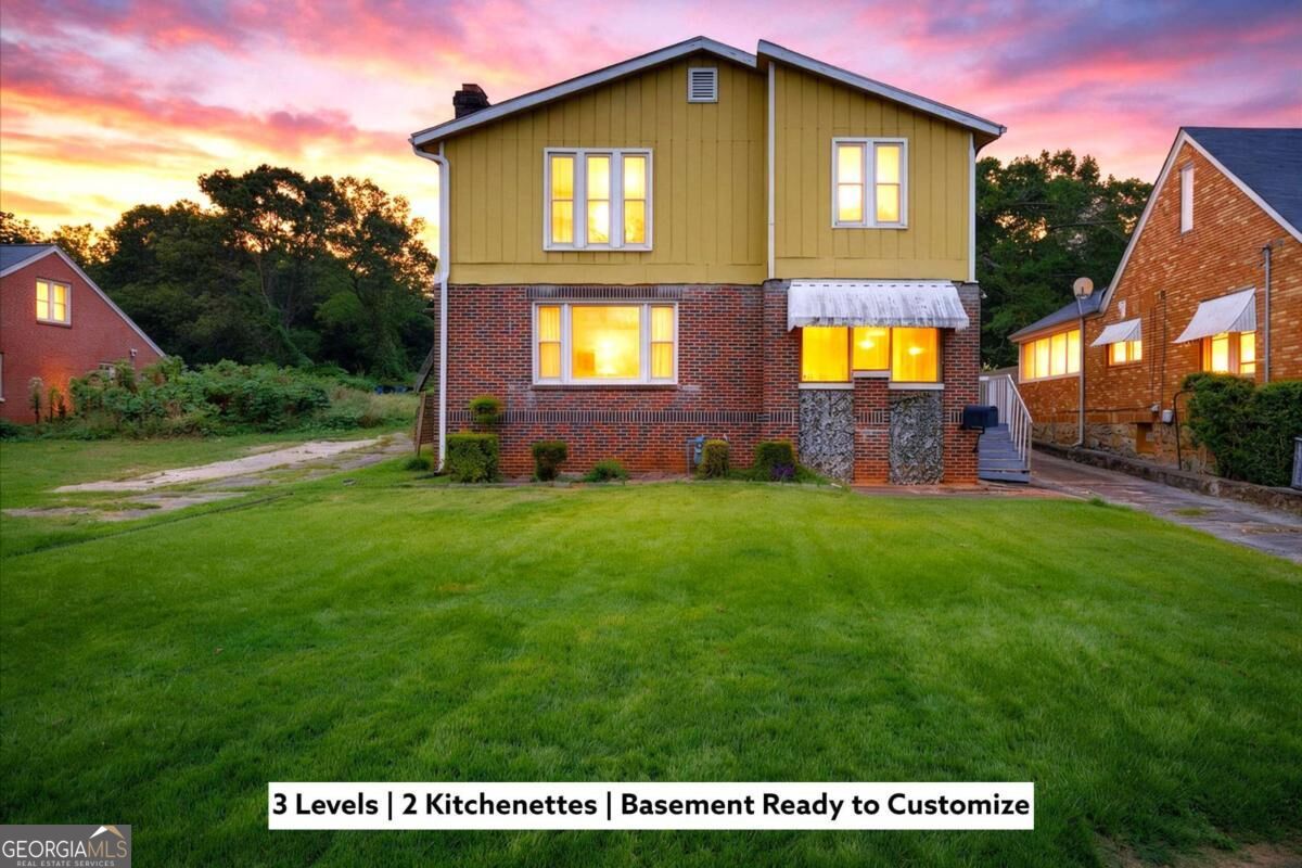 2099 Cascade Road Sw Property Photo 1