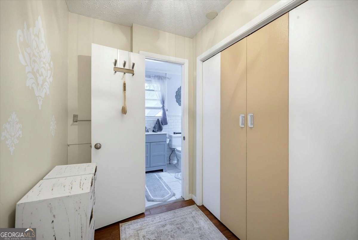 2099 Cascade Road Sw Property Photo 13