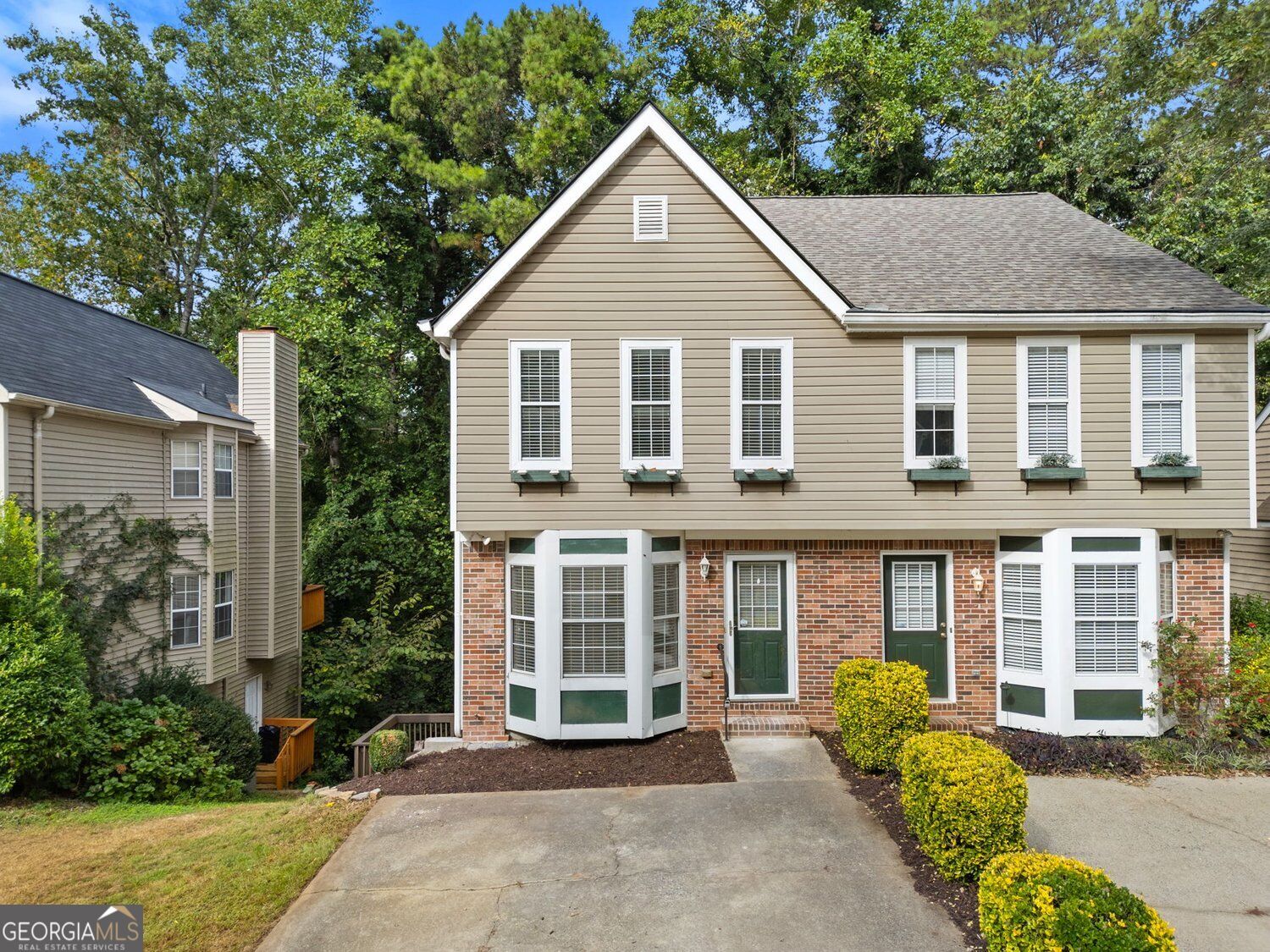 5182 Laurel Bridge Court Se Property Photo 1