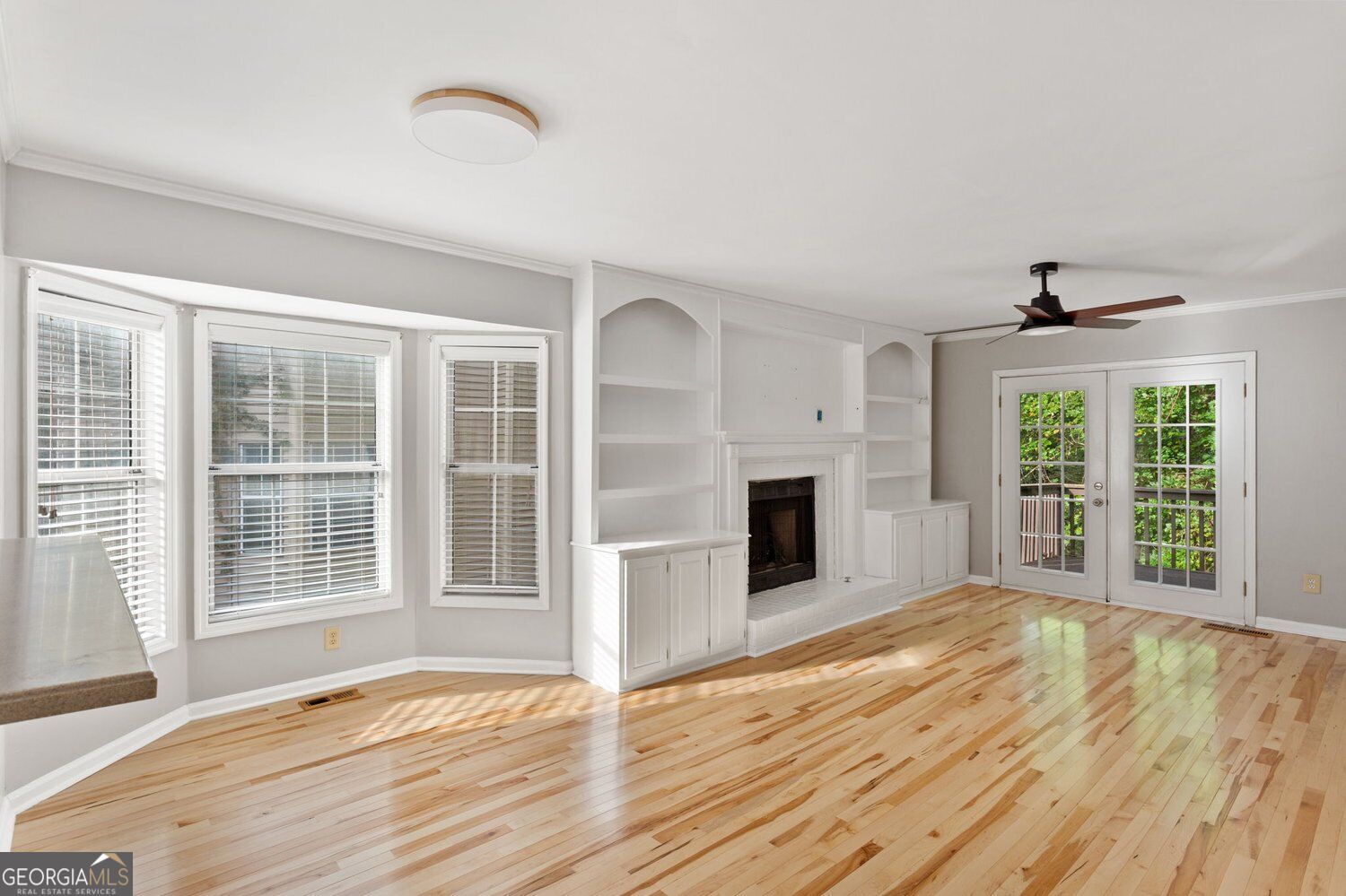 5182 Laurel Bridge Court Se Property Photo 2