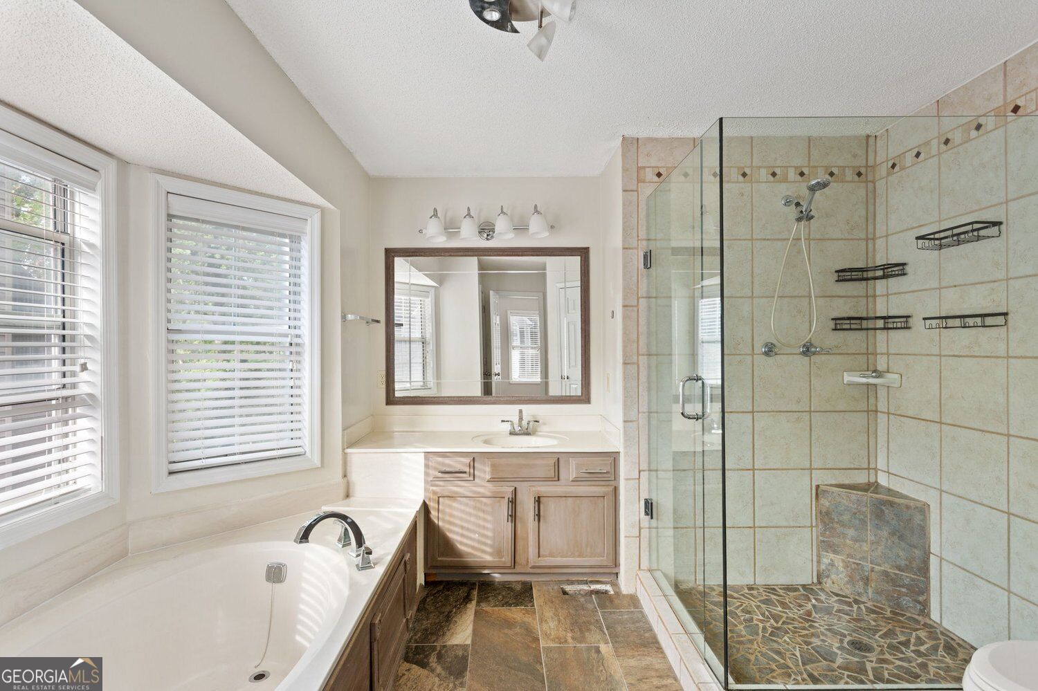 5182 Laurel Bridge Court Se Property Photo 6
