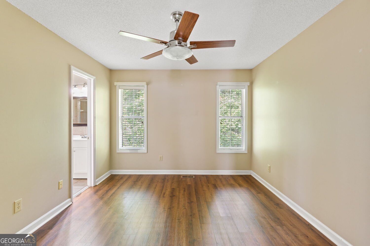 5182 Laurel Bridge Court Se Property Photo 17