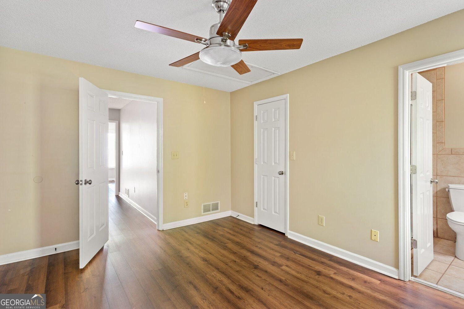5182 Laurel Bridge Court Se Property Photo 18