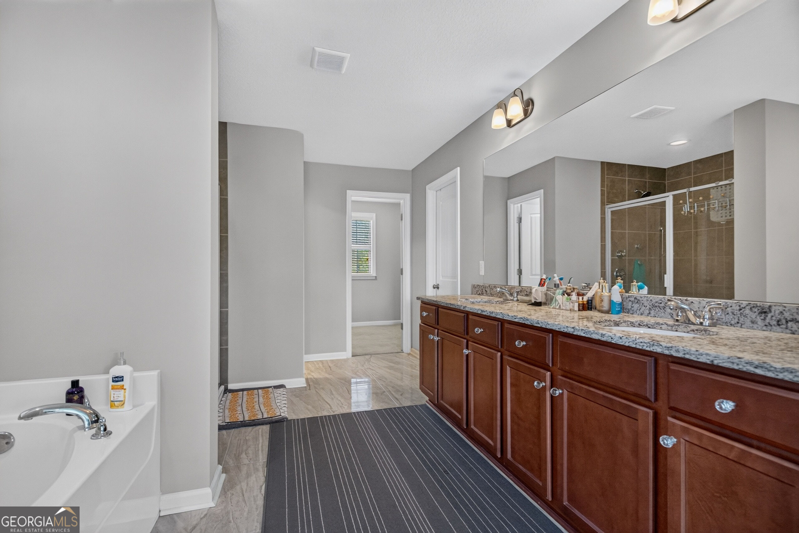522 Bryant Lake Boulevard Property Photo 14